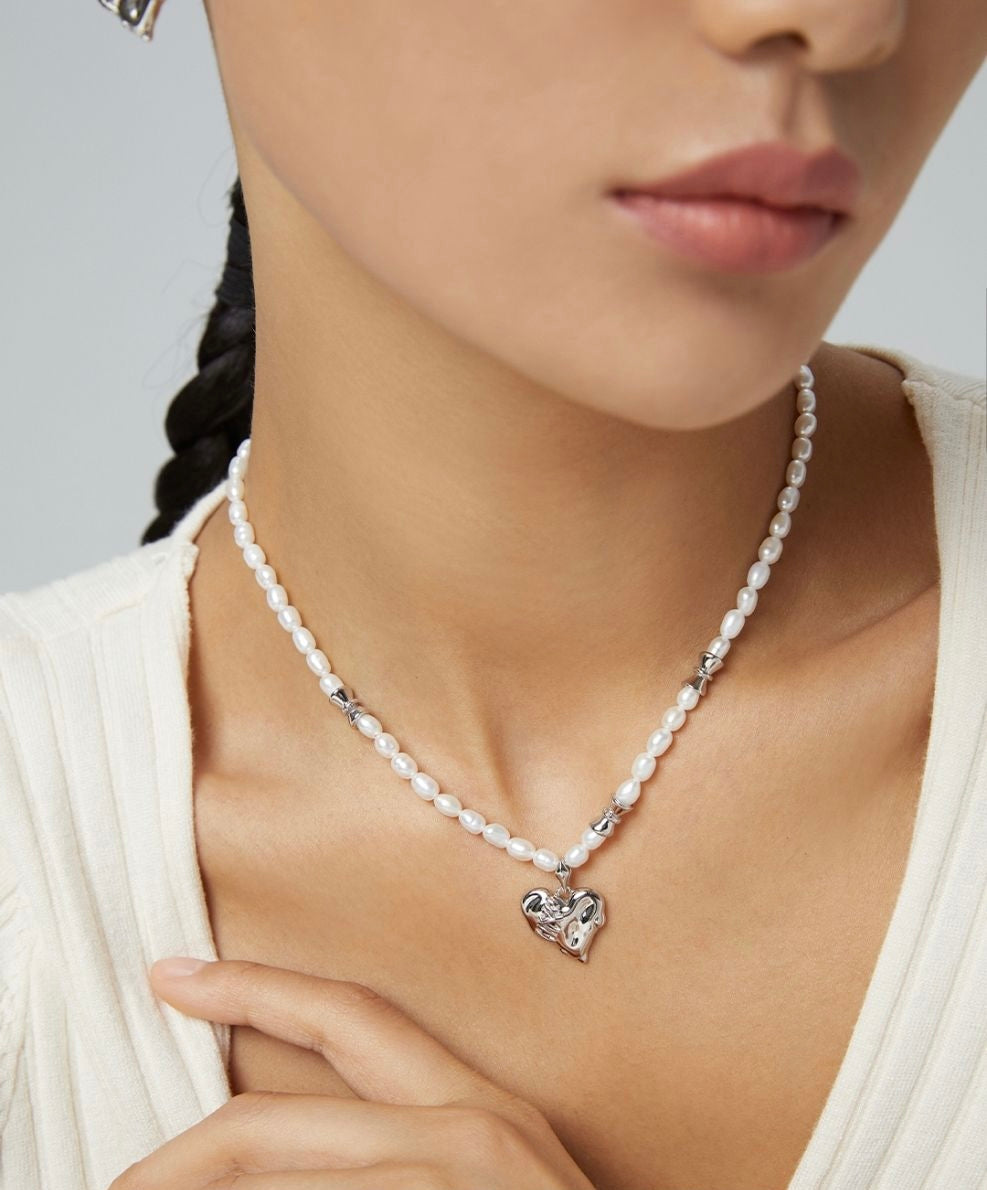 Heart Stitching Series: Sterling Silver Heart Pearl Necklace