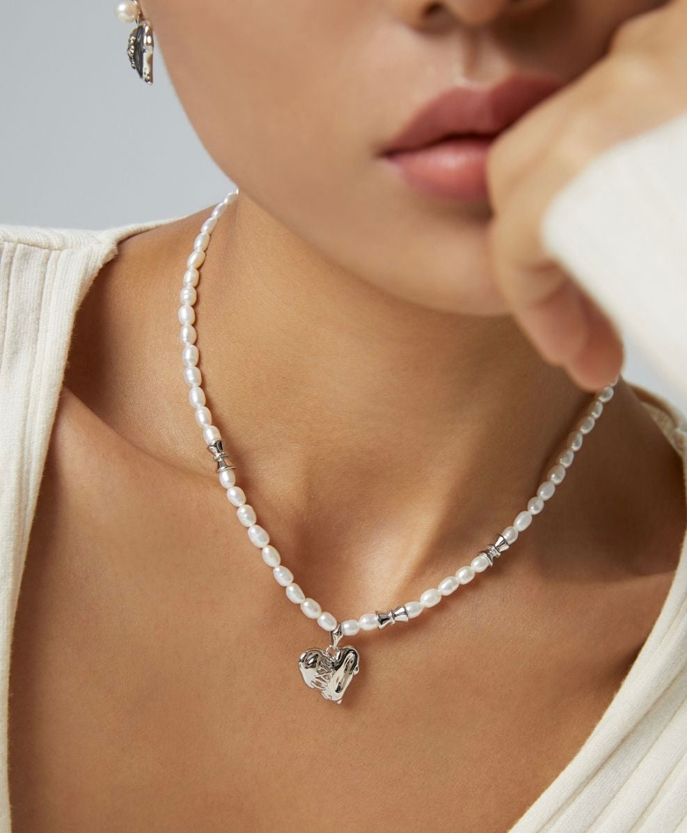 Heart Stitching Series: Sterling Silver Heart Pearl Necklace